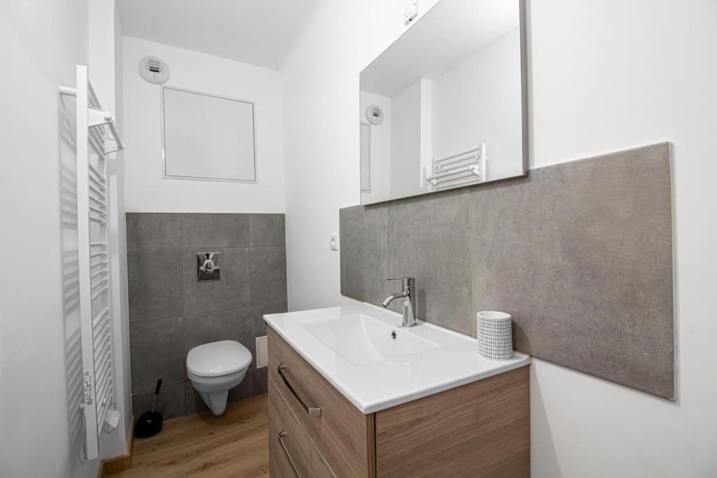 Apartment Sweet-haven 4 Pers, Calme, Proche Autoroute
